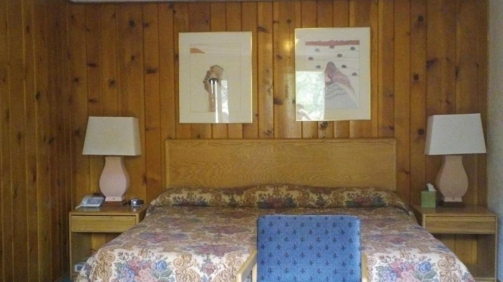 Park Row Lodge 마니투 스프링스 객실 사진